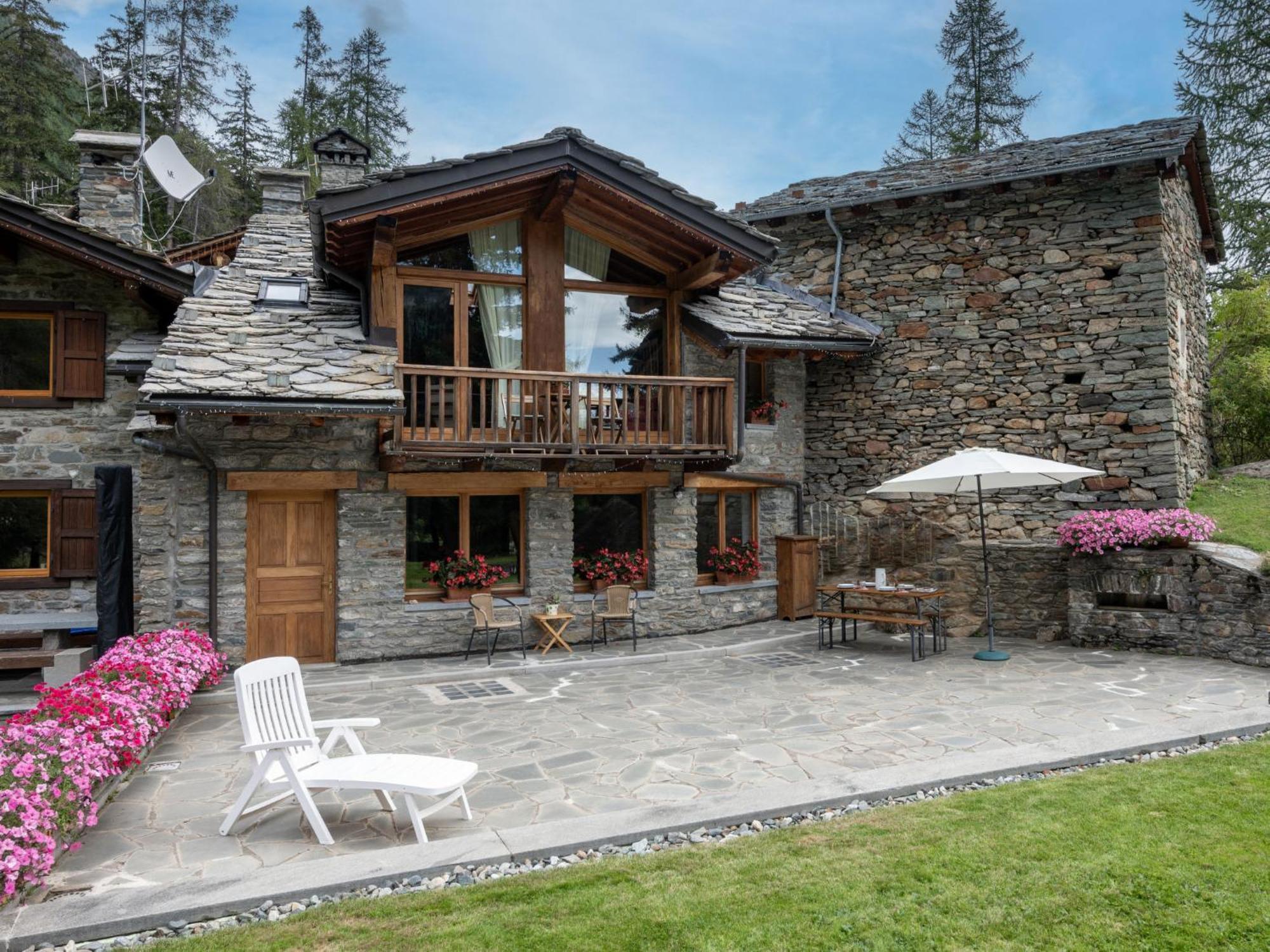 Chalet Chez Les Roset By Interhome Baulen エクステリア 写真